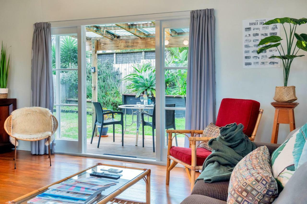 Sunny & Cozy Home Near Western Springs Auckland Exterior photo