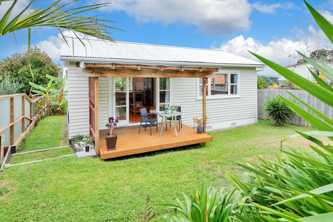 Sunny & Cozy Home Near Western Springs Auckland Exterior photo